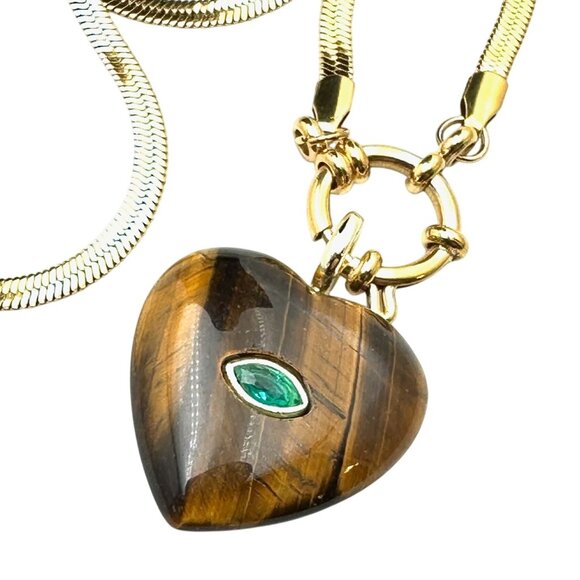 Tiger Eye Green Aperture Heart Evil Eye Pendant Necklace 18K Gold Plated 19 Inch - Picture 1 of 7